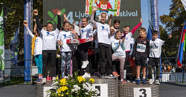 Najboljša tabla na Sensodyne Šolskih tekih: OŠ Valentina Vodnika (Ljubljana)